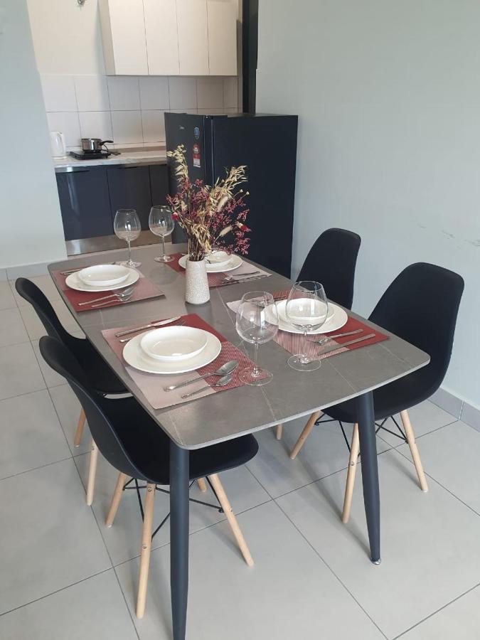 3 Bedrooms Maxim Link Mrt Cheras Куала-Лумпур Экстерьер фото